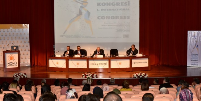 1. Uluslararası İletişim ve Yönetim Bilimleri Kongresi Malatya’da Başladı