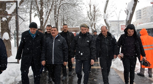 “Zorunlu Olmadıkça Trafiğe Çıkmasınlar”