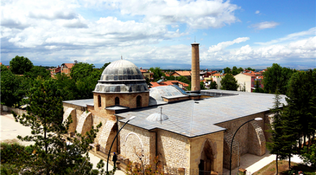 Cemaatle Namaz Kılmalara Ara Verildi