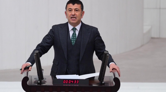 Ağbaba, 'Türkiye Halkına El Açıyor'