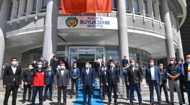 &quot;Cumhurbaşkanımız Yakinen Takip Ediyor&quot;