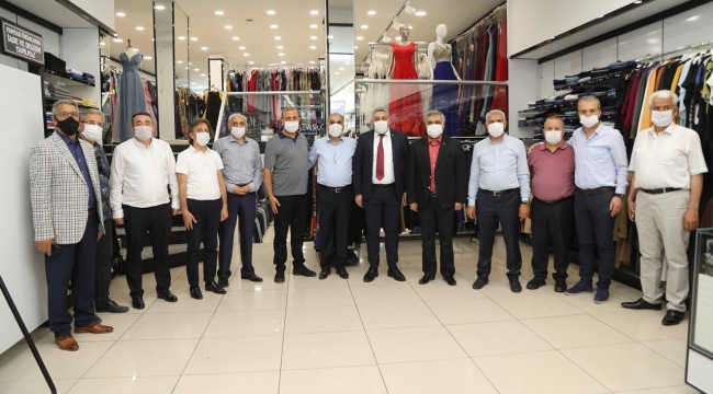Başkan Güder, “Esnaflarımız Bizim Olmazsa Olmazımızdır”