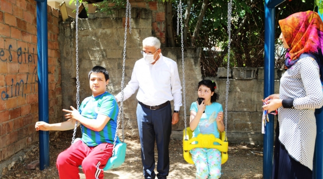 "Bu Çocukların Sevinci Dünyalara Değer"
