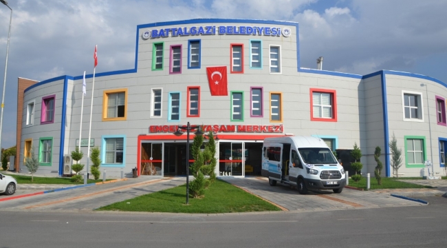 "Özel Gereksinimli Bireyler Bizim İçin Değerlidir"