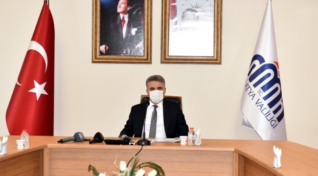Vali Baruş, "Evimiz En Güvenli Ortamdır"