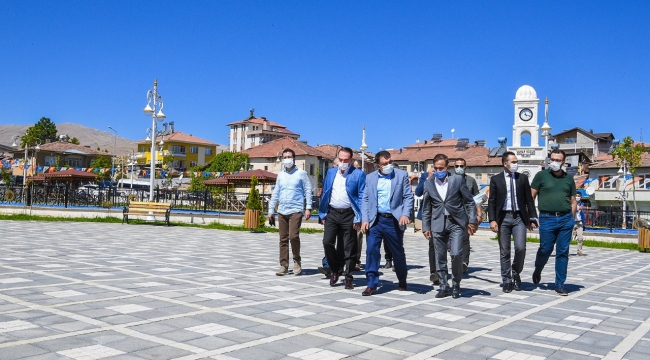“Adil ve Adaletli Bir Şekilde Hizmet Götürüyoruz”