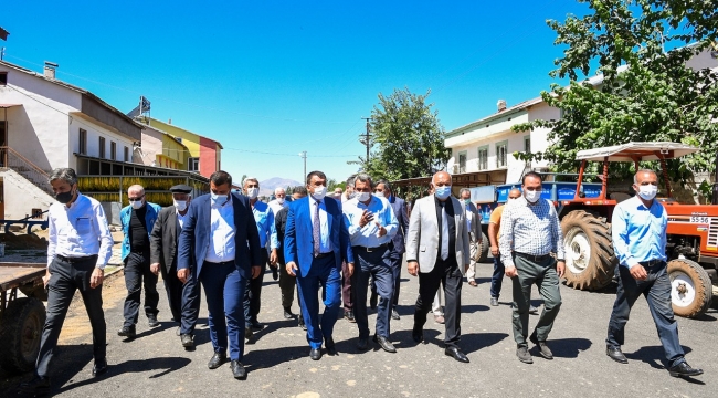Büyükşehir İlçelerdeki Yatırımlarını Sürdürüyor