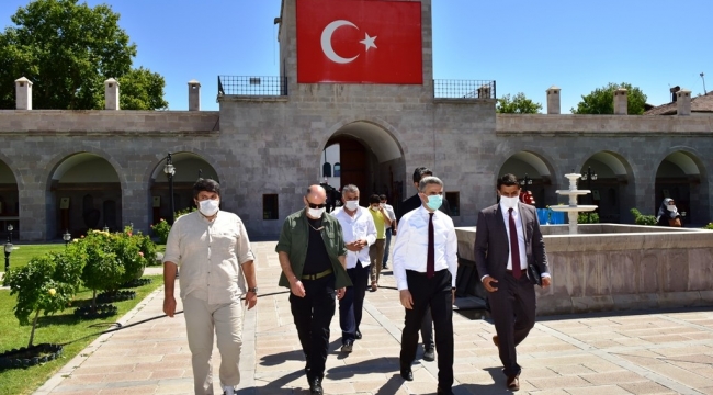 Vali Baruş, Tarihi Mekanlarda İnceleme Yaptı