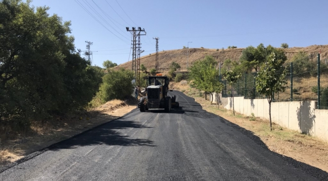 Arapgir’de Asfalt Çalışmaları Devam Ediyor