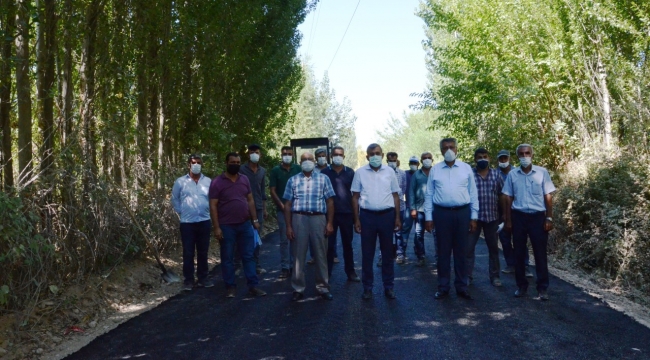 Büyükşehir, Kömüşhan’ın Yollarını Yapıyor