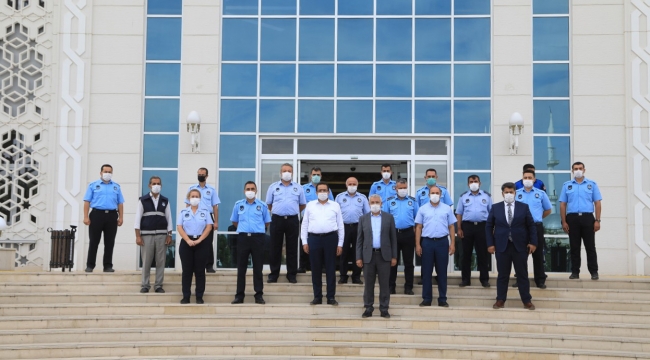 “Zor Şartlar Altında Görevlerini Gerçekleştiriyor”