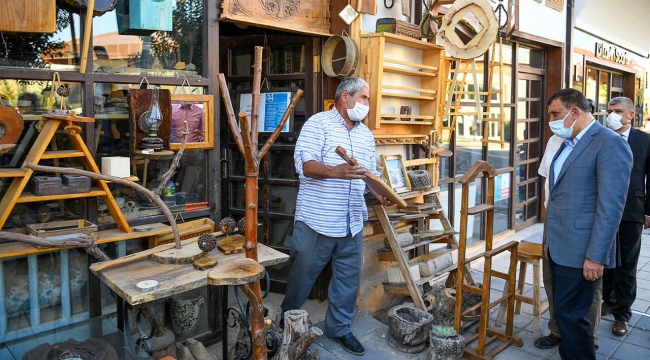 Sanat Sokağı’nda Esnaf ve Vatandaşlarla Görüştü