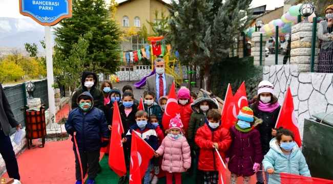 Yeşilyurt Bahçebaşı Parkı Hizmete Girdi