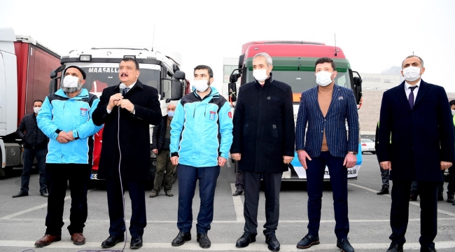 Gürkan, Yardım Tırlarını Uğurlama Törenine Katıldı