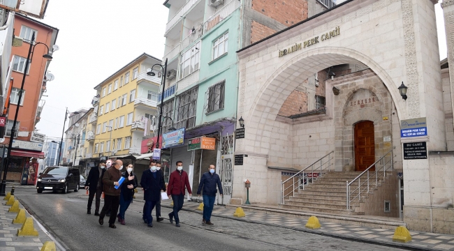 Başkan Gürkan, Akpınar'da İncelemelerde Bulundu