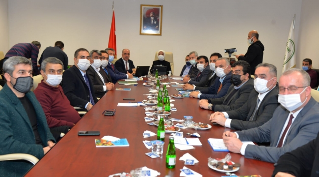 "2 Yılda 169 Bin Dekar Arazi Sulamaya Açıldı"