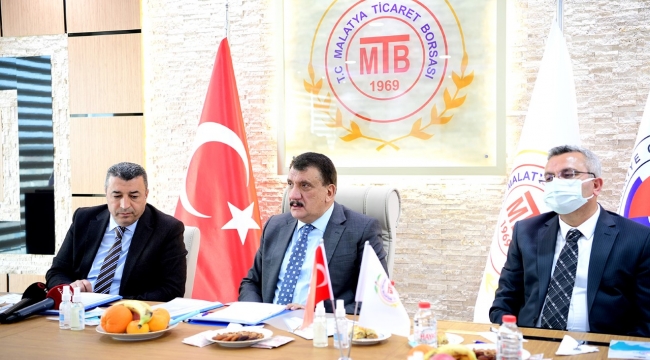 "Hizmetlerimizde İstişareye Önem Veriyoruz"