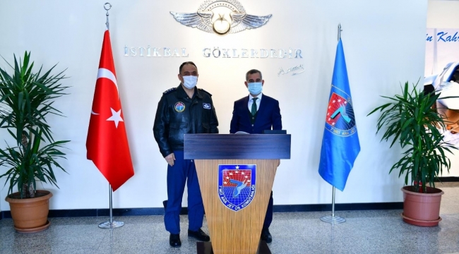 “Rabbim Kahraman Ordumuzu Muzaffer Eylesin”