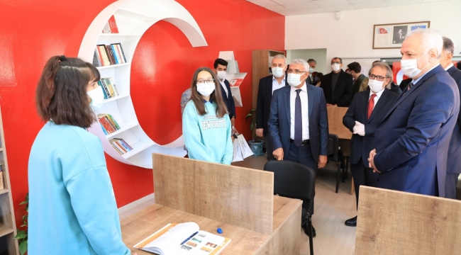 Şehit Özbey’in İsmi Kütüphane’de Yaşatılacak