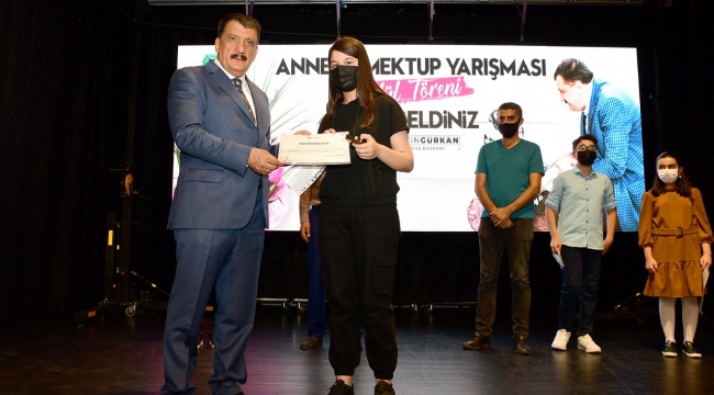 ‘Anneme Mektup’ Yarışması Ödül Töreni Yapıldı