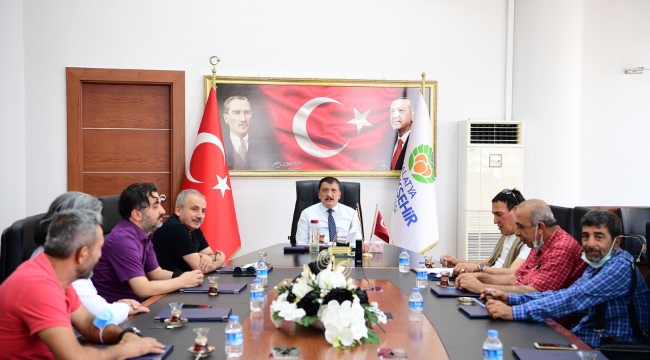 “ Büyükşehir Olarak Gazetecilerimizin Yanındayız”