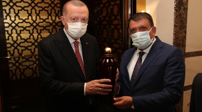 Cumhurbaşkanı Erdoğan’ı Malatya’ya Davet Etti