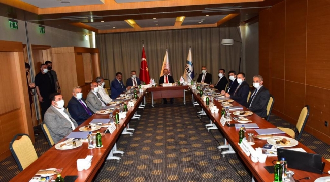 FKA Yönetim Kurulu Malatya’da Toplandı