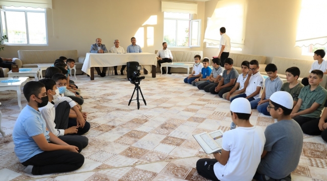 Güder, Hafızlık İcazet Merasimine Katıldı