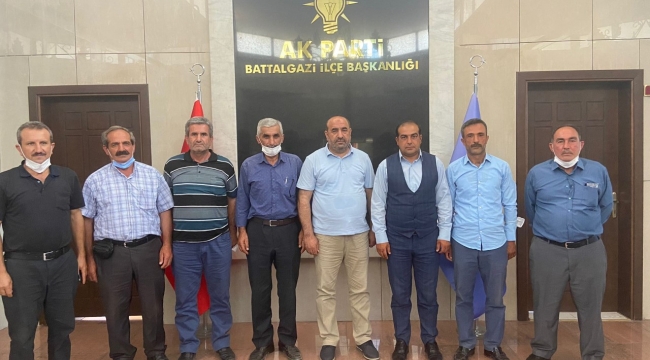 Kahveci, Mahalle Başkanları İle Bir Araya Geldi