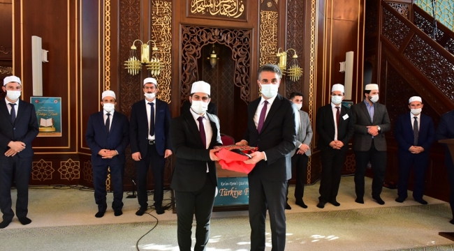 '17’inci Kur’an-ı Kerim-i Güzel Okuma' Yarışması Finali İlimizde Yapıldı