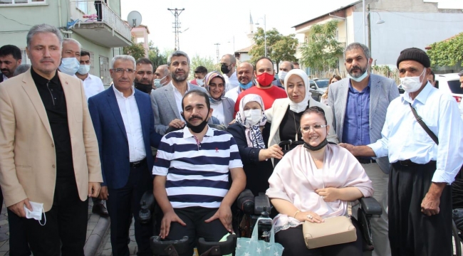 AK Partili Çalık: Biz icraat partisiyiz, laf partisi değiliz.