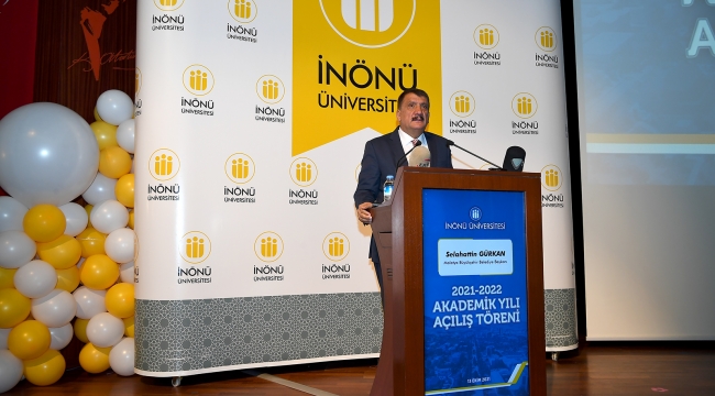 2021-2022 Akademik Yılı açılış törenine katıldı.