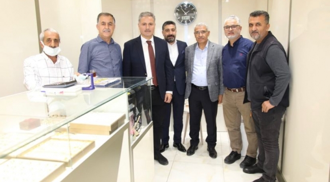 Çakır’dan esnaf ziyareti