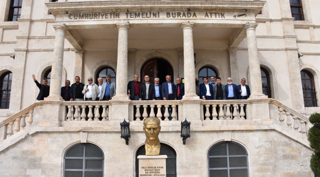 Yeşilyurt Mahalle Muhtarları Eğitim Ve İstişare Kampı Sivas’ta Düzenlendi