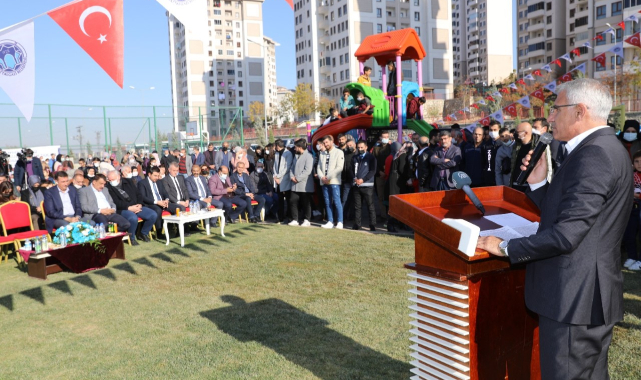 Ahmet Kekeç Semt Kütüphanesi Açıldı