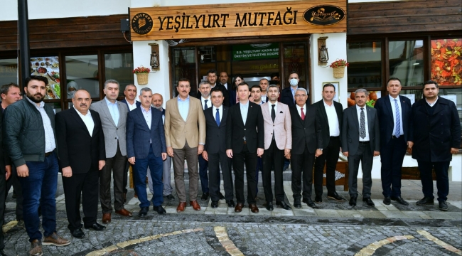 Ak Parti Genel Başkan Yardımcısı Fatih Şahin, Yeşilyurt Belediyesinin Yatırım Alanlarını İnceledi