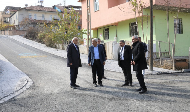 Battalgazi’de Asfalt Çalışmalarını Sürdürüyor