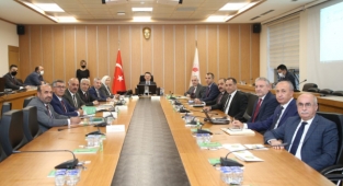 Çalık, Belediye Başkanları İle Bakan Pakdemirli’yi Ziyaret Etti