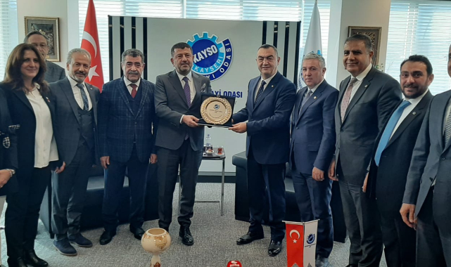 CHP Esnaf Masası Kayseri'ye Çıkarma Yaptı