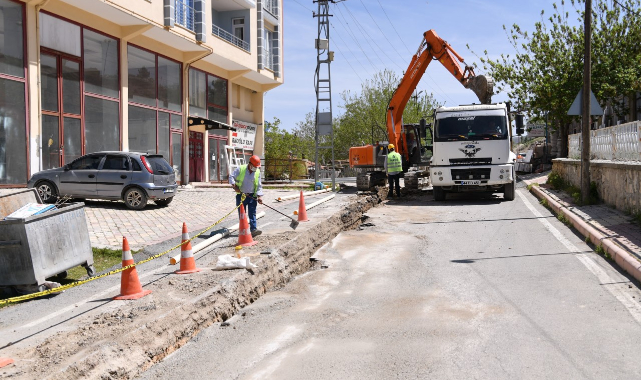 Merkez Mahallelerde Çalışmalarına Devam Ediyor