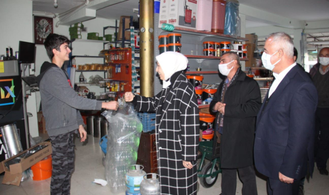 Milletvekili Çalık, Akçadağ’da Esnafları Gezdi