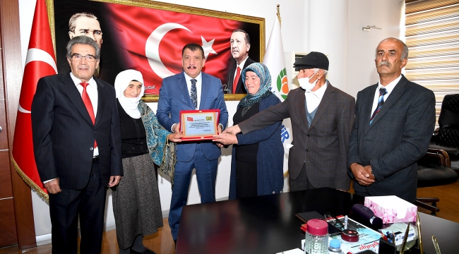 Narmikan Heyetinden Gürkan'a Teşekkür Ziyareti