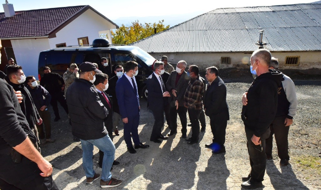 Vali Baruş, Deprem Bölgesinde İncelemede Bulundu