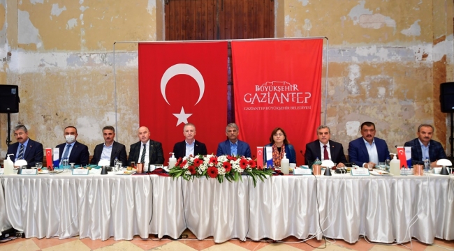 Vali Baruş, Fırat Havzası Değerlendirme Toplantısına katıldı
