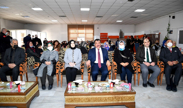 5 Aralık Dünya Kadın Hakları Günü Kutlandı