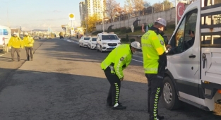 Araçlarda Kış Lastiği Denetimi Yapıldı