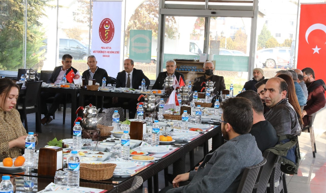 Başkan Güder, Veteriner Hekimlerin Sorunları Dinledi