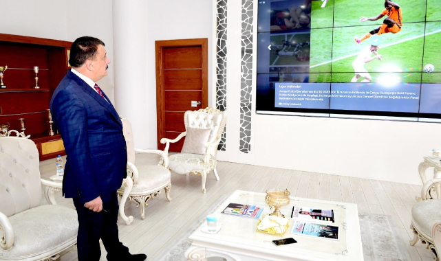 Başkan Gürkan “Yılın Fotoğrafları” Oylamasına Katıldı