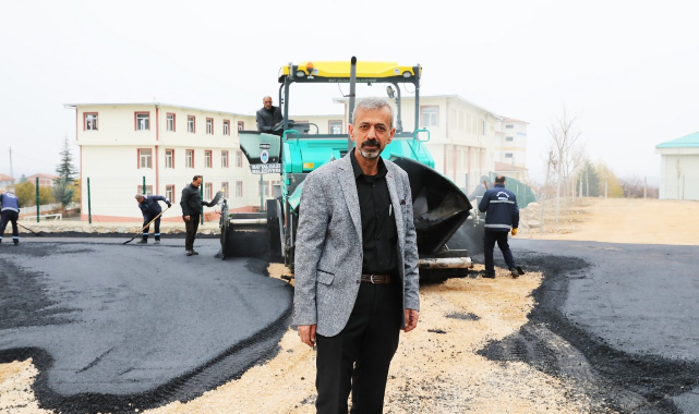Futbol Sahasına Çevre Düzenlemesi Yapıldı