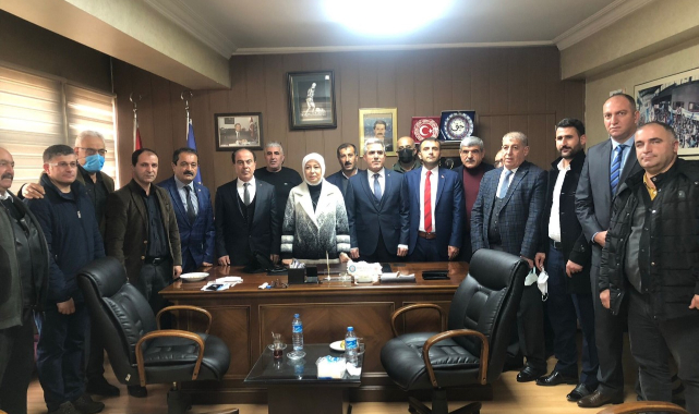 "Döviz Kuru Düştükçe Muhalefetin Yüzü Düşüyor"